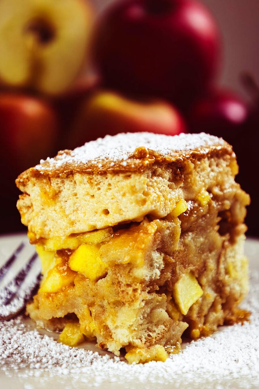 Soft apple cinnamon muffins