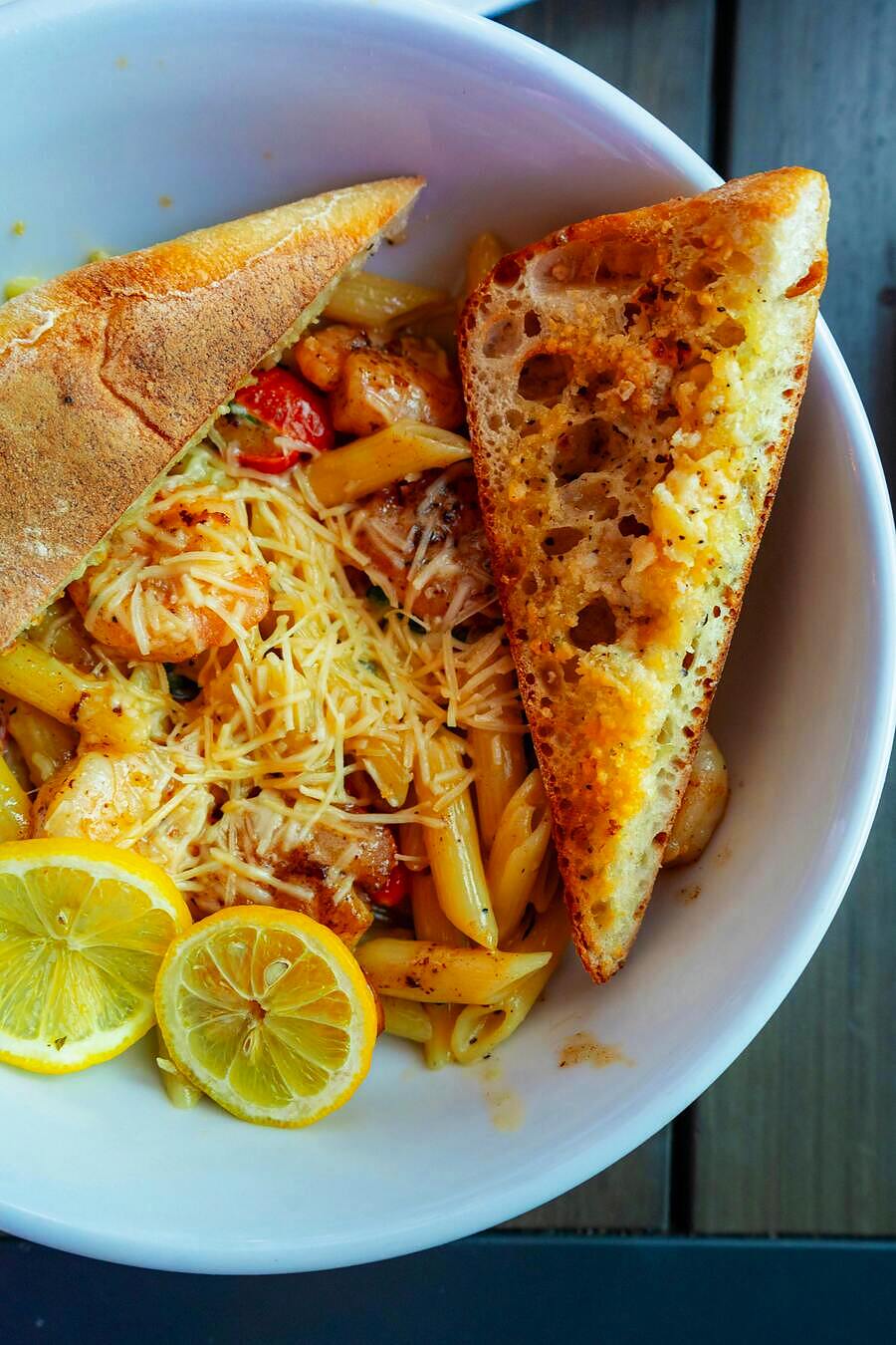 Pasta tonno e limone cremosa